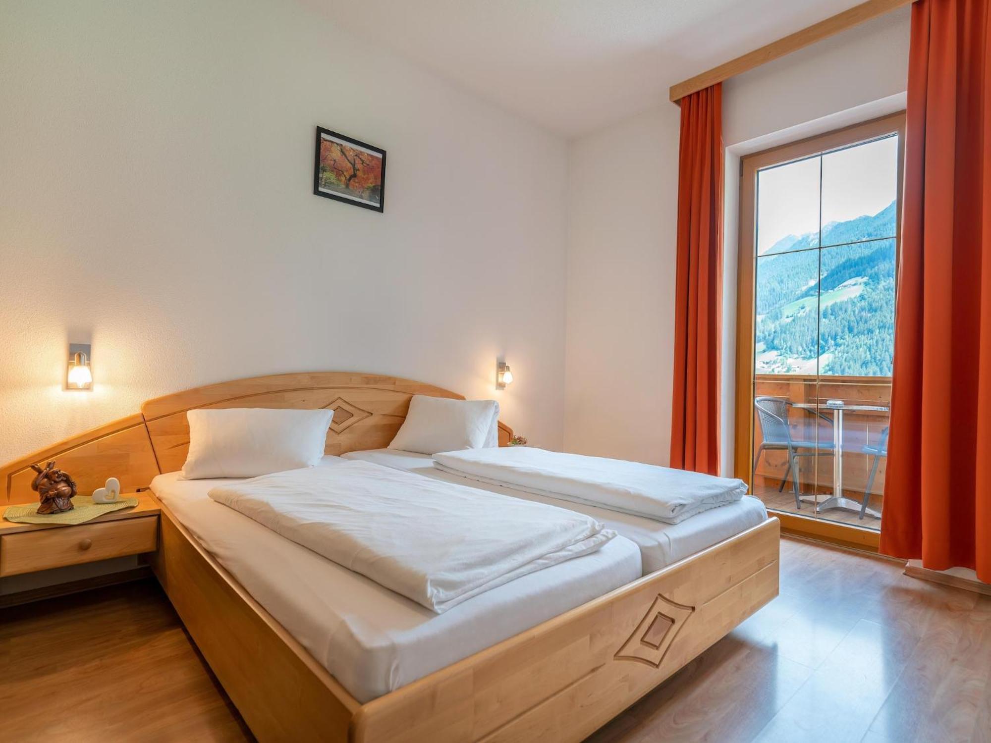 Plush Apartment With Mountain Views Neustift im Stubaital Exterior photo